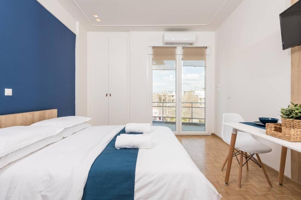 Pantheon Spuare View 3 Apartment Komotiní Luaran gambar